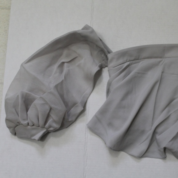 Keepsake Spectrum Off Shoulder Top Dove Grey - Picture 3 of 4